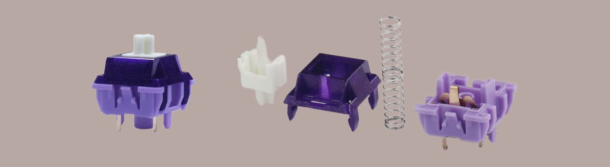 Duhuk Bitter Tea Purple Switch V2 на монохромном фоне.