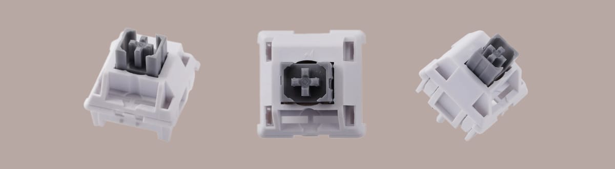 Wuque Studio WS Silent Tactile на однотонном фоне.