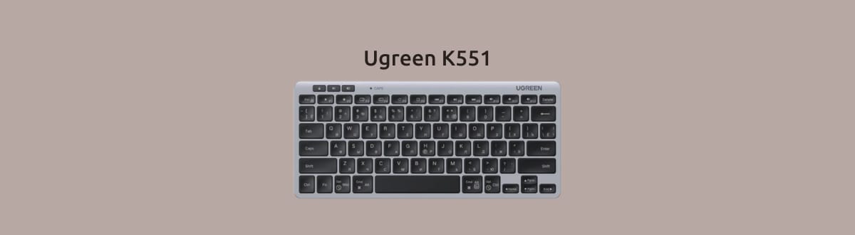 Изображение Ugreen K551 на монохромном фоне.