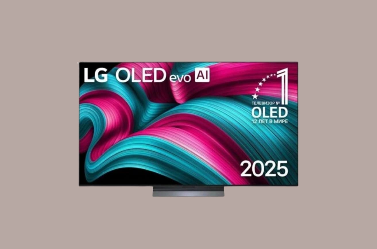 Изображение LG OLED48C5RLA на монохромном светло-коричневом фоне.