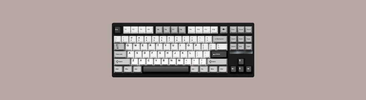 Weikav Stars80 на монохромном фоне.