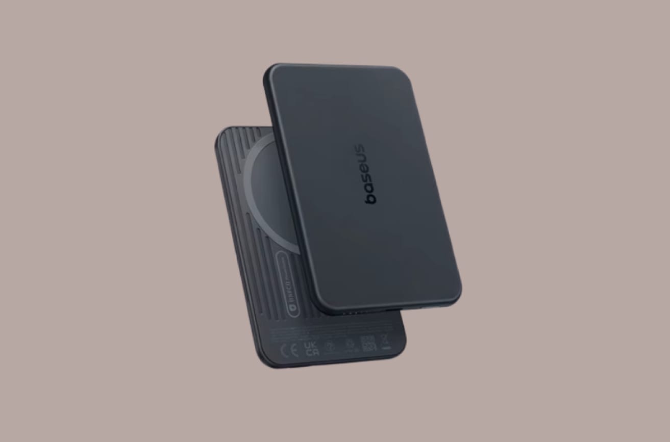 Baseus PicoGo Air AM71 5000mAh на монохромном фоне.